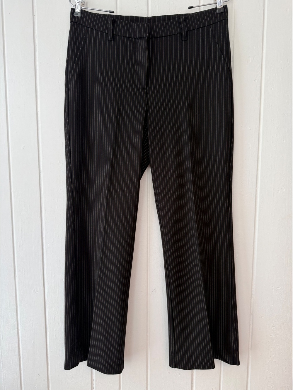 Elie Tahari Women's Black Pinstripe Dress Pants Size 6